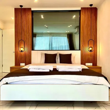 Villa Gala Açık Ve Kapalı Havuzu Bulunan Lüks Kaş